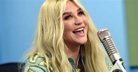 Kesha Releases New Rainbow Song Hymn For People Who Feel Like Outcasts News Mtv Uk