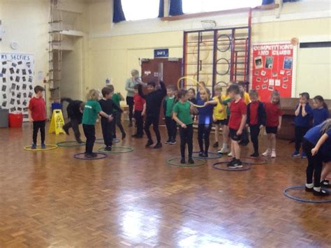 Team Games In Year 2 Southill Primary School
