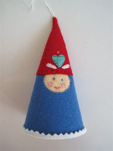 Creative Breathing Gnome Penny Rug Felt Crafts Friend Crafts Felt