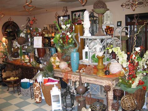 The stores are only open two days a week, which is one way of keeping their overhead so low. Pictures for Real Deals On Home Decor in Paso Robles, CA 93446