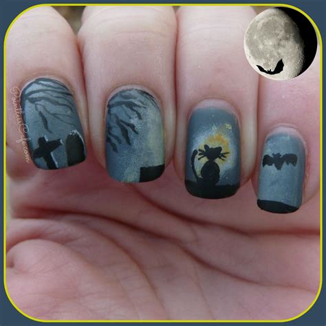 Spooky Halloween Nail Art Black Cat In The Moonlight Pointless Cafe