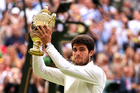 Carlos Alcaraz Ends Novak Djokovic S Long Wimbledon Reign With A Set Win Thehiu
