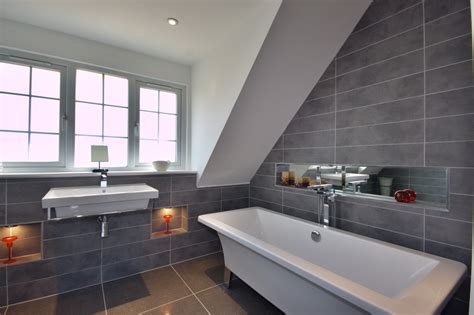 Ensuite bathrooms will often be small so you'll need to pick furniture which is compact and makes the room appear larger. Master Bathroom Redecorating Ideas