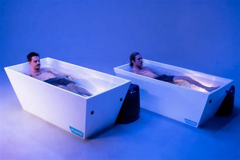The Cold Plunge Reviews The Best Ice Bath Tub On The Market Federal Way Mirror
