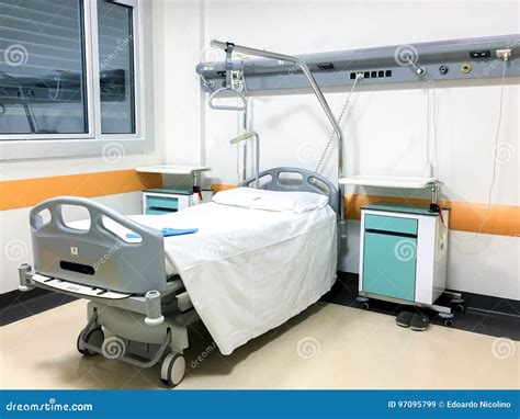 Hospital Room With Single Bed Stock Image Image Of Ambulatory