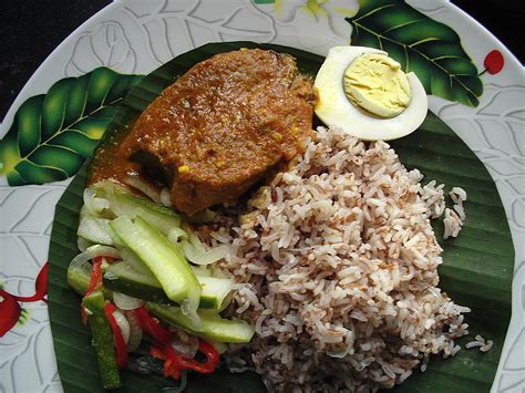 See more of nasi dagang mak ngah chendering terengganu on facebook. 6 jenis makanan yang mesti cuba di Malaysia - M-Update