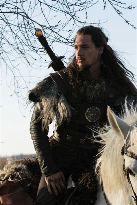 Uhtred, born a saxon but raised by vikings, finds his loyalties tested as he tries to claim his birthright and help create a new nation. Uhtred And Aethelflaed Kiss ; Uhtred And Aethelflaed in ...