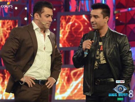 Bigg Boss 8 Highlights Salman Khan Tries To Talk In Tamil With Vikram