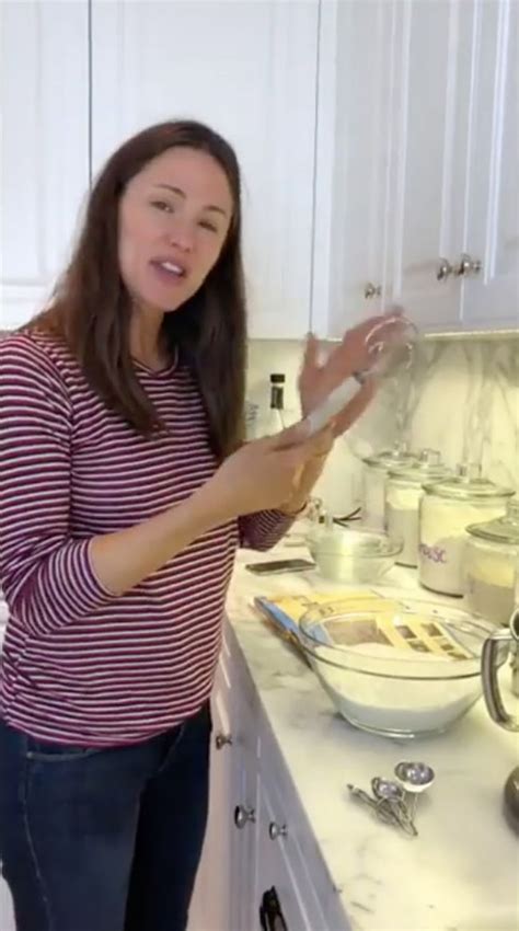 Jennifer Garner Instagram Pretend Cooking Show