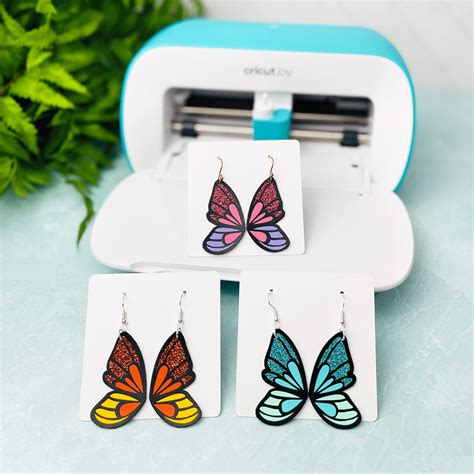 The Must Have Items To Start Making Cricut Faux Leather Earrings Amy
