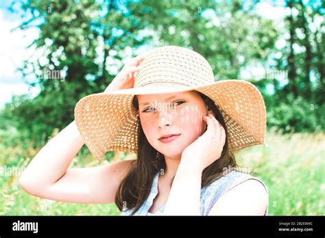 Person Wearing A Sunhat Hi Res Stock Photography And Images Alamy