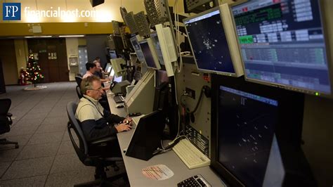 Take A Look Inside Canadas Biggest Air Traffic Control Centre Youtube