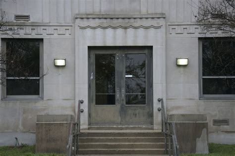 Discover your ancestors genealogy records online. Concordia Parish Courthouse and Jail - Vidalia LA - Living ...