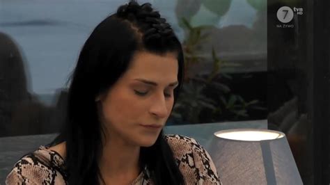 Big Brother Tvn 7 Ojciec Karoliny Sztafy Popełnił Samobójstwo Video Tvn