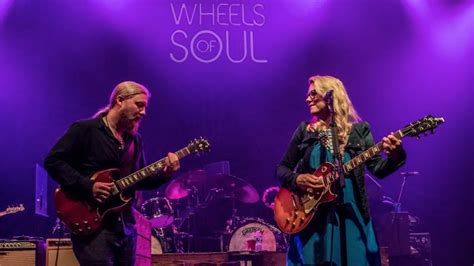Tedeschi Trucks Band Detail Fifth Annual Wheels Of Soul Tour With Blackberry Smoke And Shovels