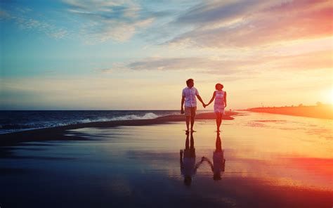 People Couples Sea Sunset Love Life Happiness Walking