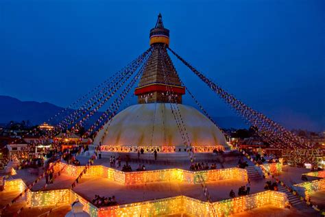 尼泊爾加德滿都 世界最大佛塔 博拿佛塔 Boudhanath Stupa Travelliker 愛遊人