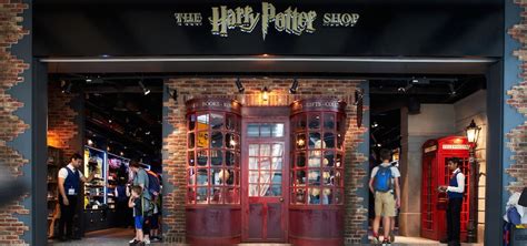 Harry potter world gift shop prices. THE HARRY POTTER™ SHOP expands at Heathrow Terminal 5 ...