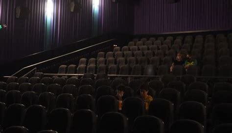 Regal Cinemas To Reopen Movie Theaters Next Month With ‘godzilla Vs
