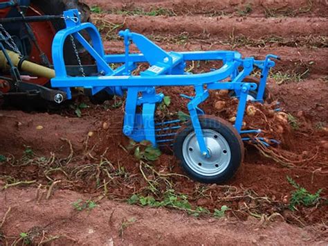 Farm Maxx 3 Point Tractor Potato Harvester Model Cpp T