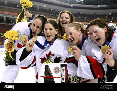 2002 Womens Hockey Olympics Hi Res Stock Photography And Images Alamy