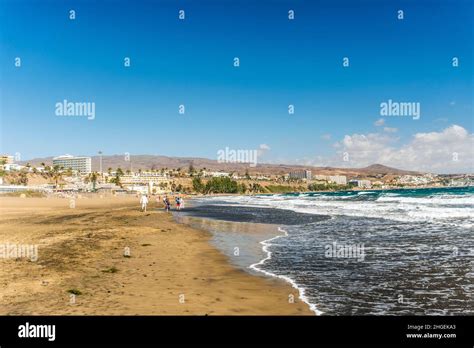 Playa De Arena Inglesa Conocida Como Playa Das Ingles En Maspalomas En Gran Canaria Islas