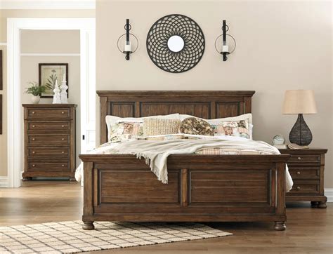 Signature Design By Ashley Flynnter 803571909 3 Piece King Panel Bed 2 Drawer Nightstand And 5