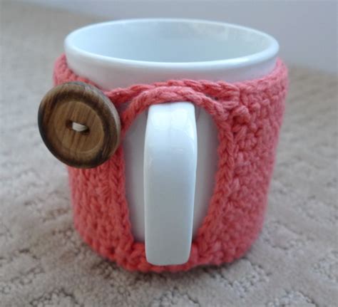 Cup Cozy Tutorial - All About Ami | Crochet mug cozy, Quick crochet