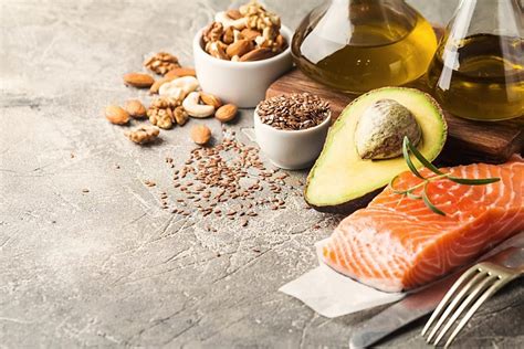 Foods Rich In Healthy Fats For Athletes Ez Health