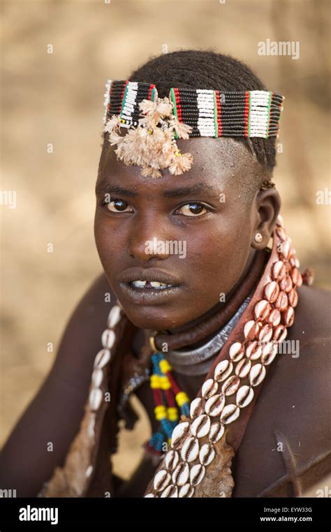 Hamer Mädchen Hamer Bull Jumping Zeremonie Turmi South Omo Valley