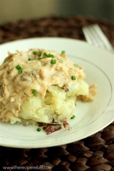 Love pork is the home of delicious pork recipes, cooking tips, information about different pork cuts, as well as healthy eating advice and nutritional information about pork. Smothered Shredded Pork (recipe for gravy only; uses pre ...