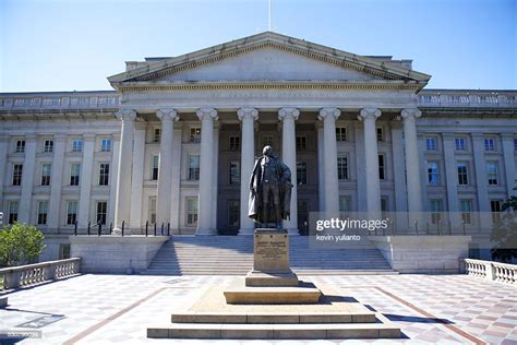 Us Department Of Treasury Building High Res Stock Photo Getty Images
