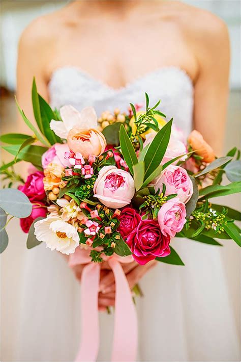 25 Swoon Worthy Spring And Summer Wedding Bouquets Tulle And Chantilly