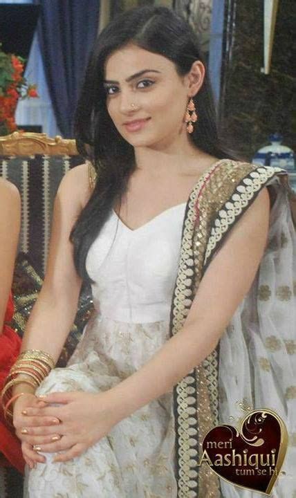 Pin By Jas On Meri Aashiqui Tumse Hi Beautiful Actresses Hollywood Actresses Radhika Madan