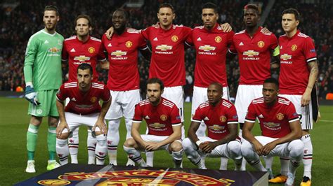 Sitting in the top position is charles ampofo. Fans Excited Over Manchester United 2019/20 Kits [PHOTO ...