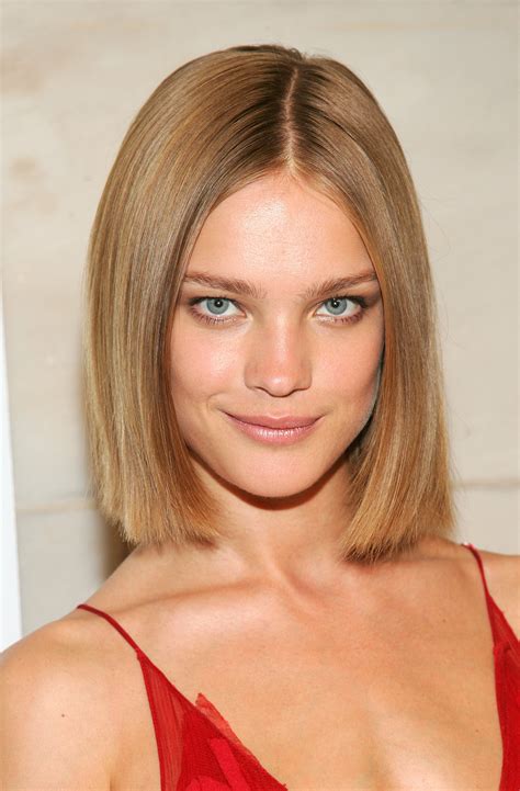 15 Stylish Shoulder Length Hairstyles And Haircuts For Women In 2021