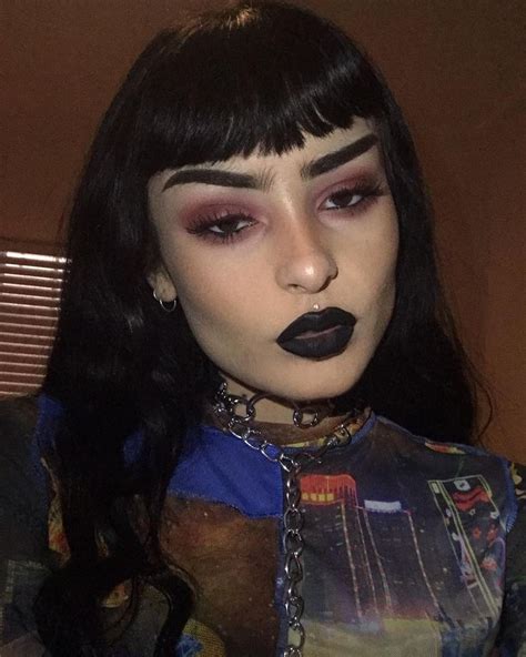 Pin By Desirée On Gothic Girls Edgy Makeup Alt Makeup Grunge Makeup