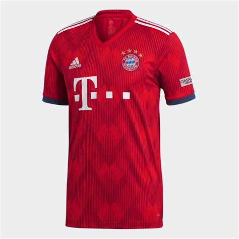 Jun 15, 2021 · uniforme titular 21/22 (home kit) a nova camisa do corinthians para a temporada é predominantemente branca e traz detalhes de rachaduras pretas ao longo de quase todo o manto. Nova Camisa Bayern De Munique Original adidas 2019 Bayer ...