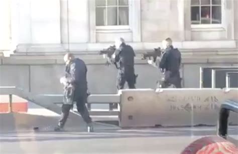 Breaking Police Shoot Suspect In London Bridge Knife Attack Updated