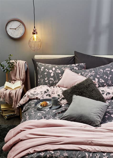 This look combines some gorgeous scandi style pieces with a modern and. Pink and Grey Ink Brush Floral Double Duvet Set | Pink and ...