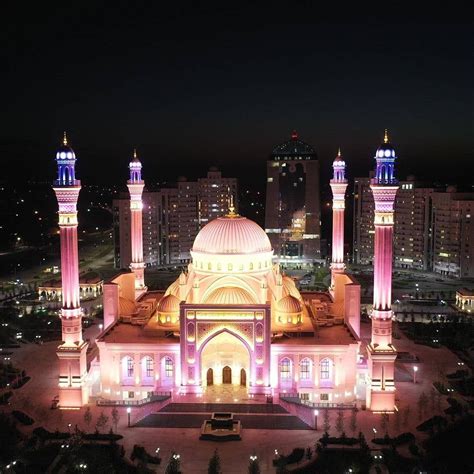 Mosque In Shali Chechnya Russia 📷tallarho74 мечеть маьждиг