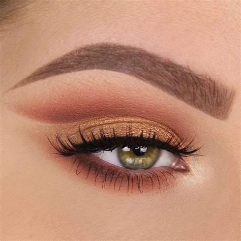 Amazing Chic Summer Eye Makeup Trends To Give You A Flawless Summer