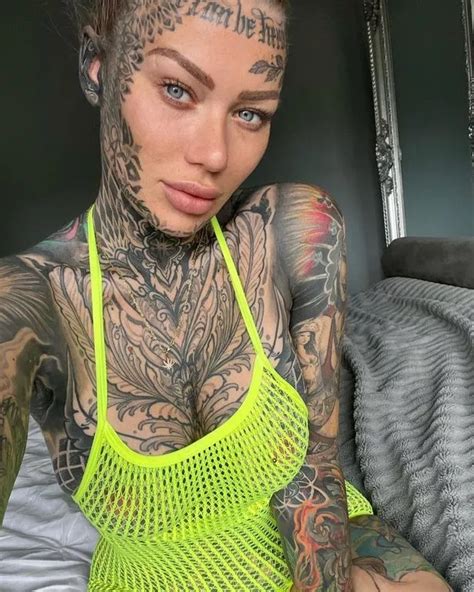 Britain S Most Tattooed Woman Flaunts Intimate Ink As She Shares Stunning Selfie Daily Star