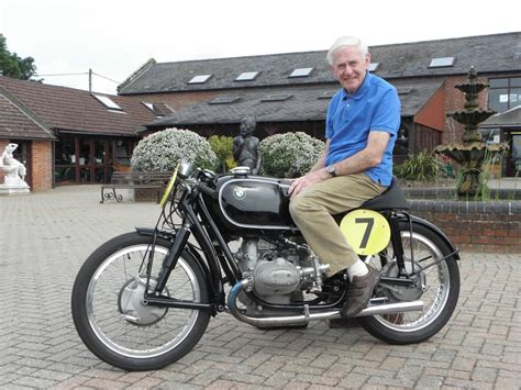 Sammy Miller Returns To The Thundersprint Classic Motorbikes