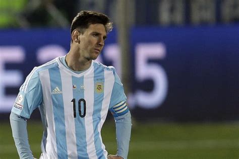 Lionel Messi Denies Reports Of Potential Argentina National Team Break Bleacher Report