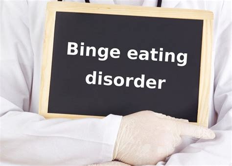 8 Signs Of Binge Eating Disorder Healthywomen
