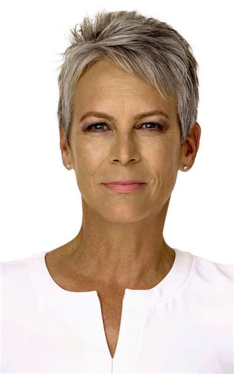 Jamie lee curtis as laurie strode here gives a terrific performance that is rare among horror movies; Very short hair, Short hair haircuts, Super short hair