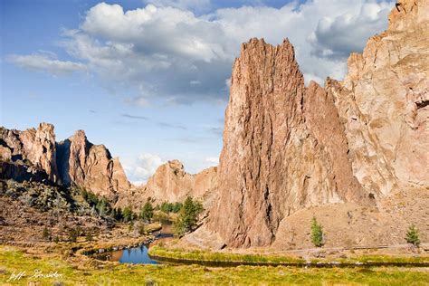 Smith Rock And The Crooked River Photograph By Jeff Goulden