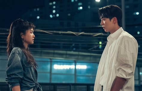 Netflix K Drama Twenty Five Twenty One Kim Tae Ri Shines In Coming Of