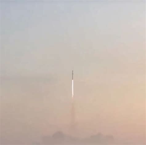 Spacex星舰第二次试飞走得更远，但没能完成预约计划